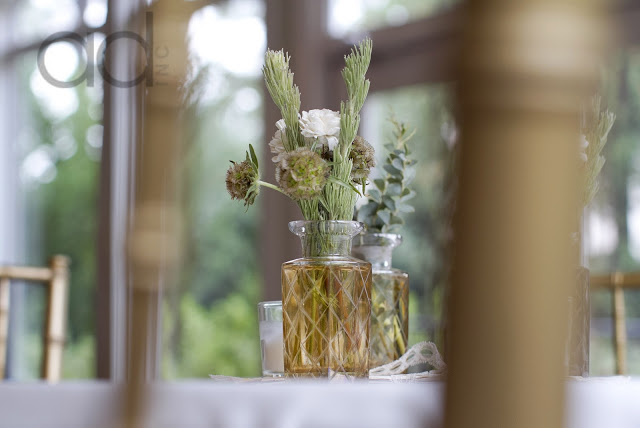 Accent Decor wedding, Floral design by Hothouse Design Studios