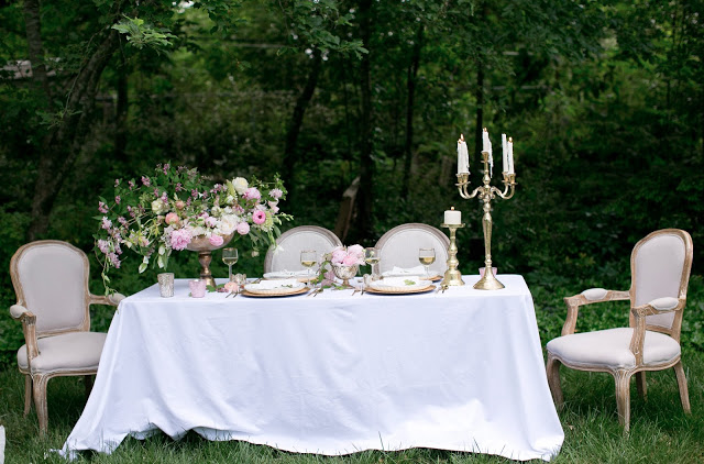 Styling by Ginny Branch, florals by Amy Osaba, products from Accent Decor